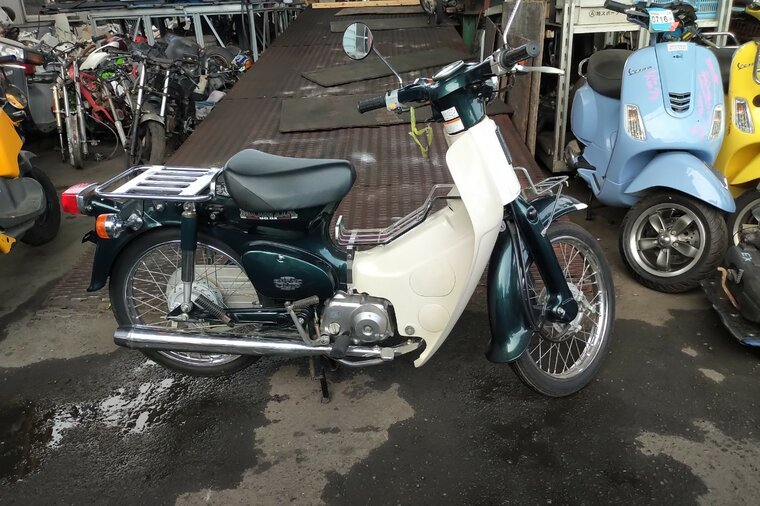 ERWARTET: Honda C90 NT, Japanisch, Gr&uuml;n, 7042 km