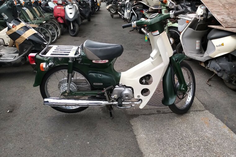 ERWARTET: Honda C50 NT, Japanisch, Gr&uuml;n, 4442 km