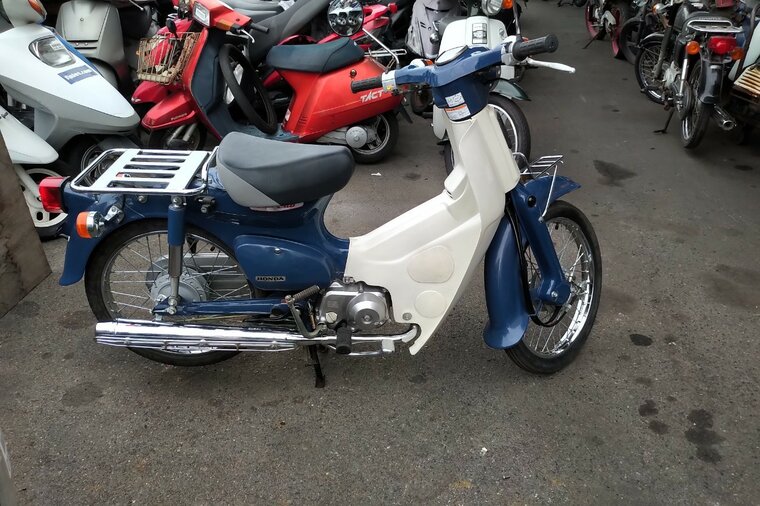 ERWARTET: Honda C50 NT Japanisch, Blau, 1077 km